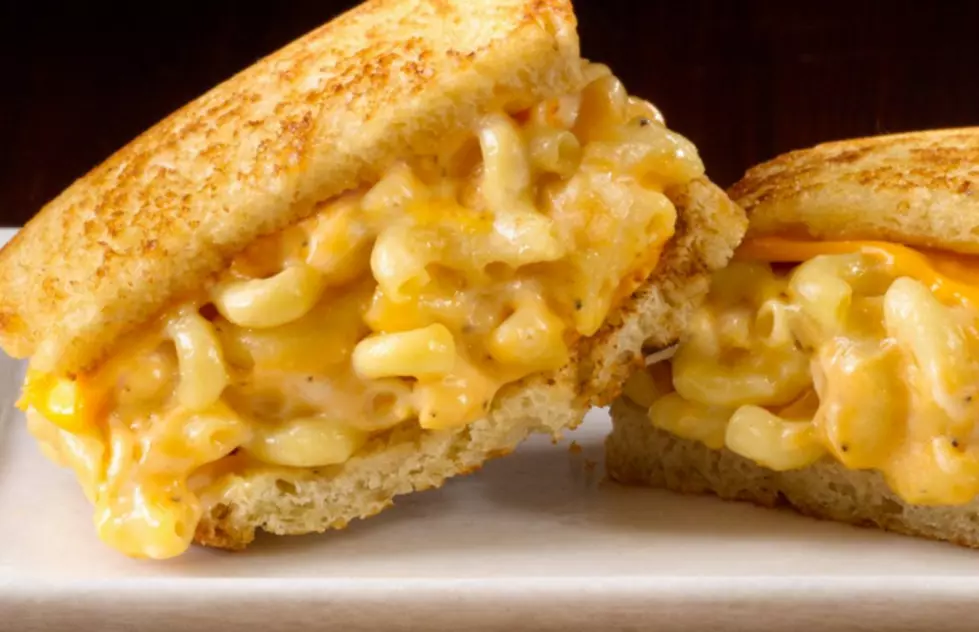 [VIDEO] The Best Grilled Cheese Recipe Ever