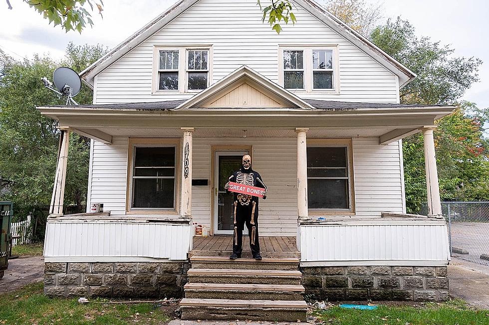 Realtor Gets Ghoulishly Creative Selling Home with Great Bones