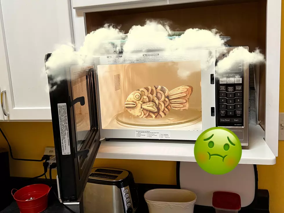 What Are The Worst Foods To Microwave At Work [Poll]