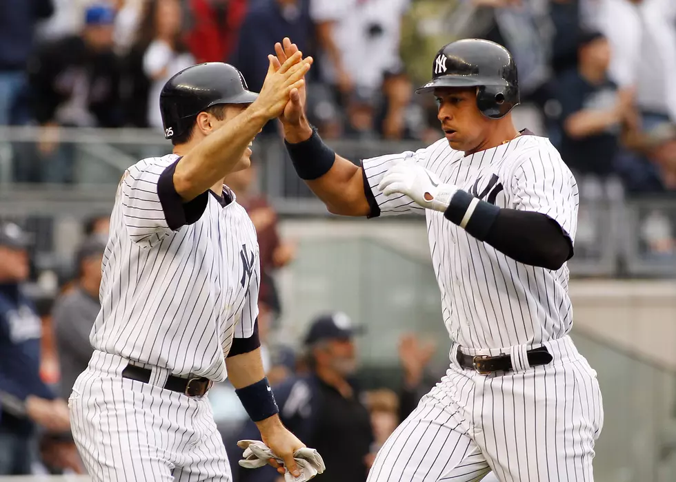 Yankees Top Mets In First Subway Series