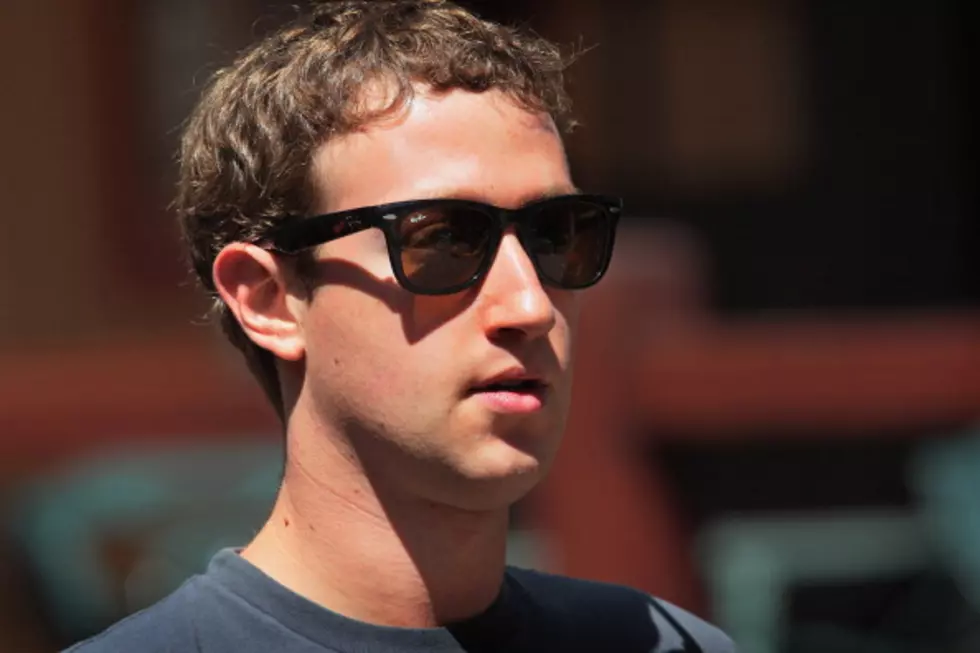 Tech Thursday – Zuckerberg Quits Google+