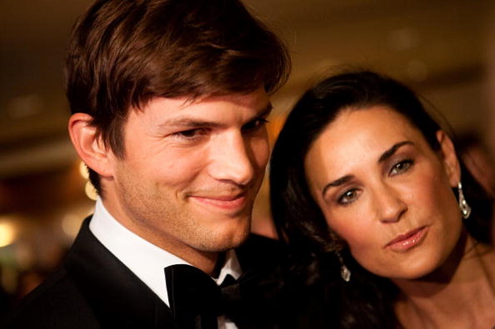 Demi Moore Ashton Kutcher Announce Divorce