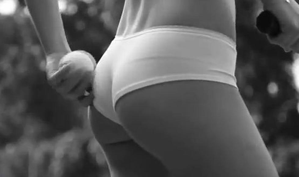 Supermodel Plays Tennis in Underwear [VIDEO]