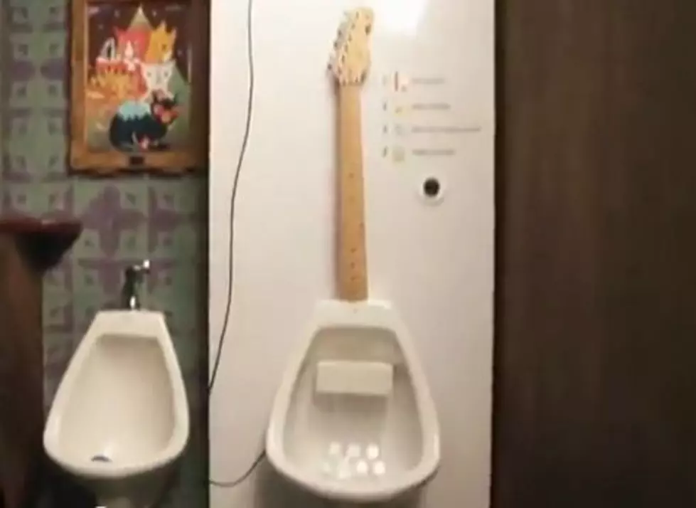 Guitar Pee Urinal [VIDEO]
