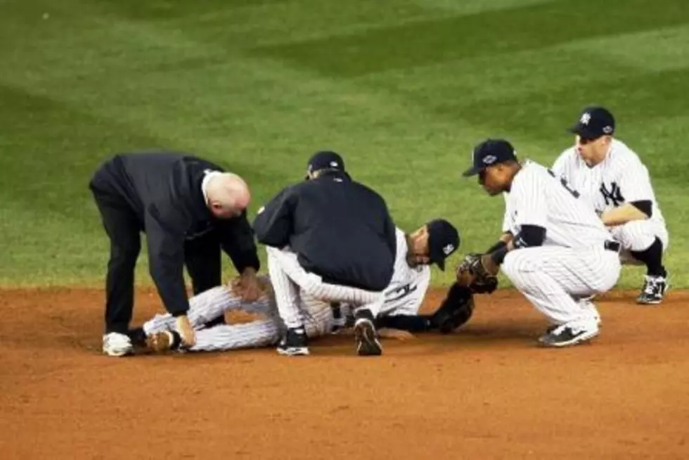 Derek Jeter Fractures Ankle In Loss To Tigers