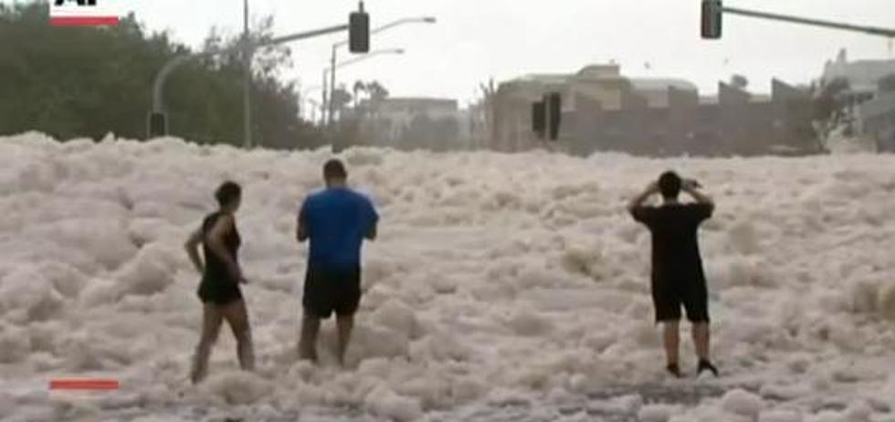 Australian Town Gets Covered In Nine Feet Of Sea Foam [VIDEO]