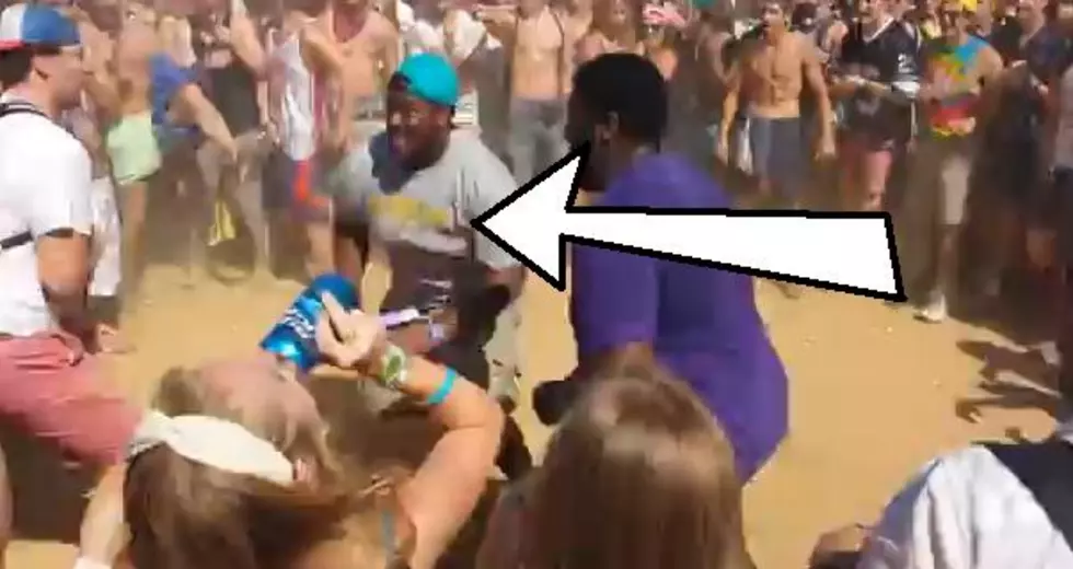 Crazy Dirty Mosh Pit From Lollapalooza [VIDEO]