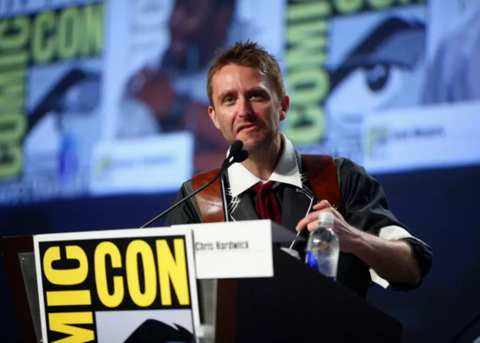 Chris Hardwick Opens Up About His Father Passing Away On AMC’s Talking Dead [FBHW]