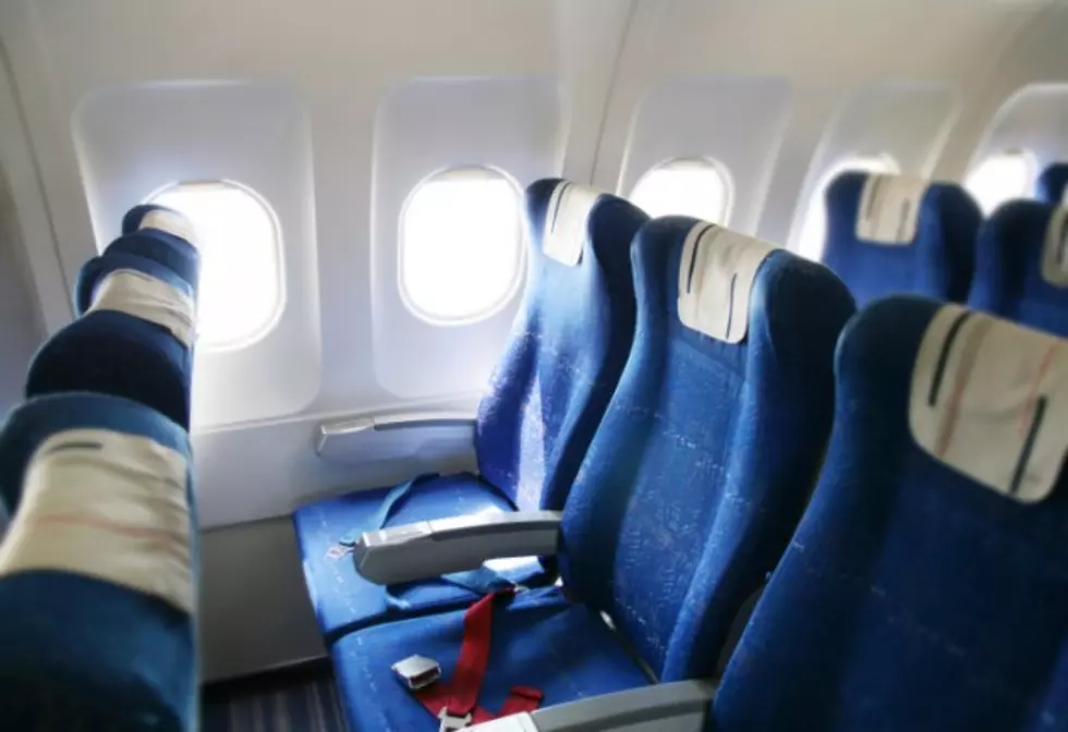 Epic Complaint Sent To Airline From Guy Forced To Sit Next To Obese Flyer