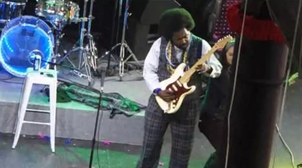 Afroman Clotheslines A Drunk Girl On Stage [VIDEO]
