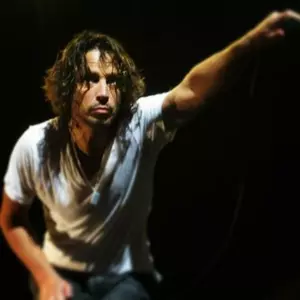 Chris Cornell Covers Guns N&#8217;Roses in Newly Released Music