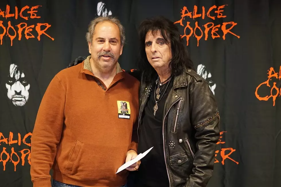 Q103 Wants YOU to Meet Alice Cooper at The Palace Theatre