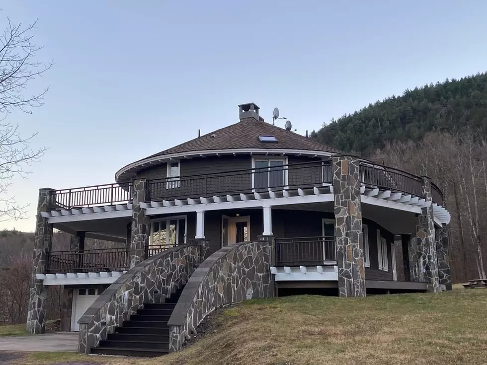Check Out This $2.7 Million Round House in Woodstock
