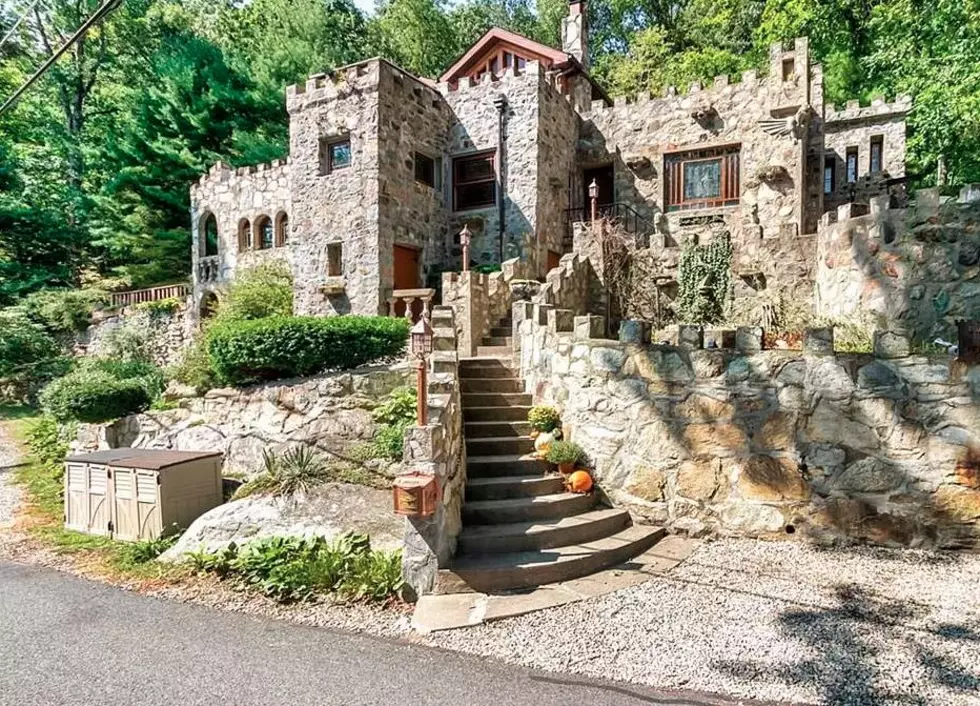 The Only Thing Missing From This Hudson Valley Castle Is a Moat