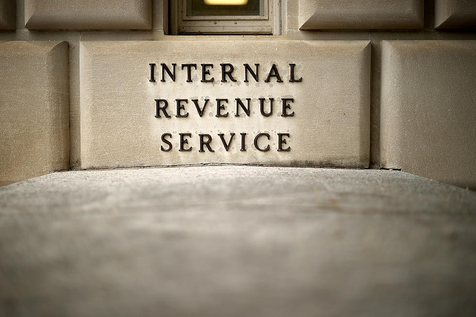 77,000 New York State Residents Are Owed $900 from IRS! Are You One?