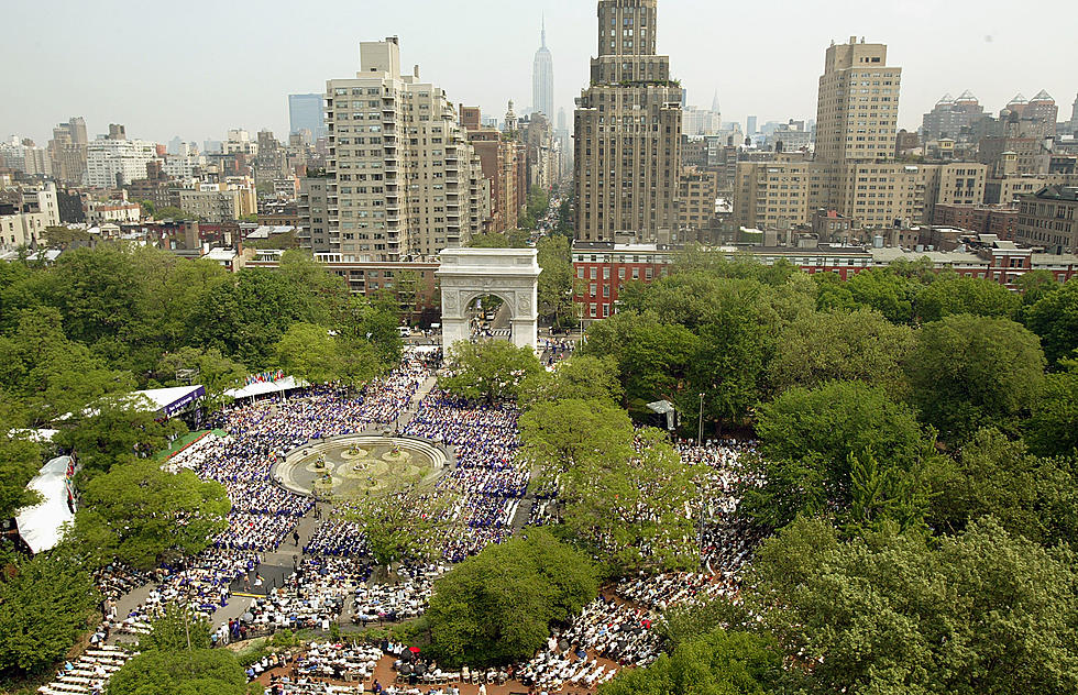 Gruesome! Are 20,000 Bodies Really Buried in Washington Square Park in New York?