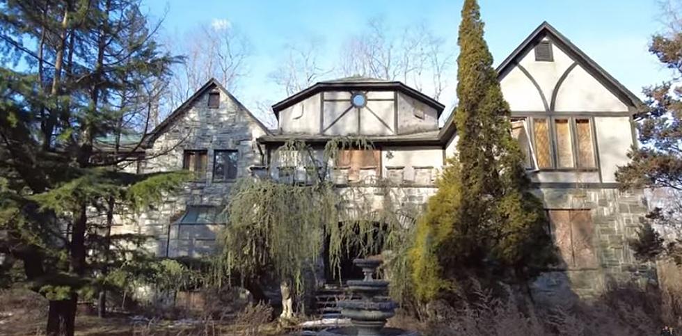 This Abandoned New York Mansion In Secret Location Was Ravaged By Fire, Want to Explore?