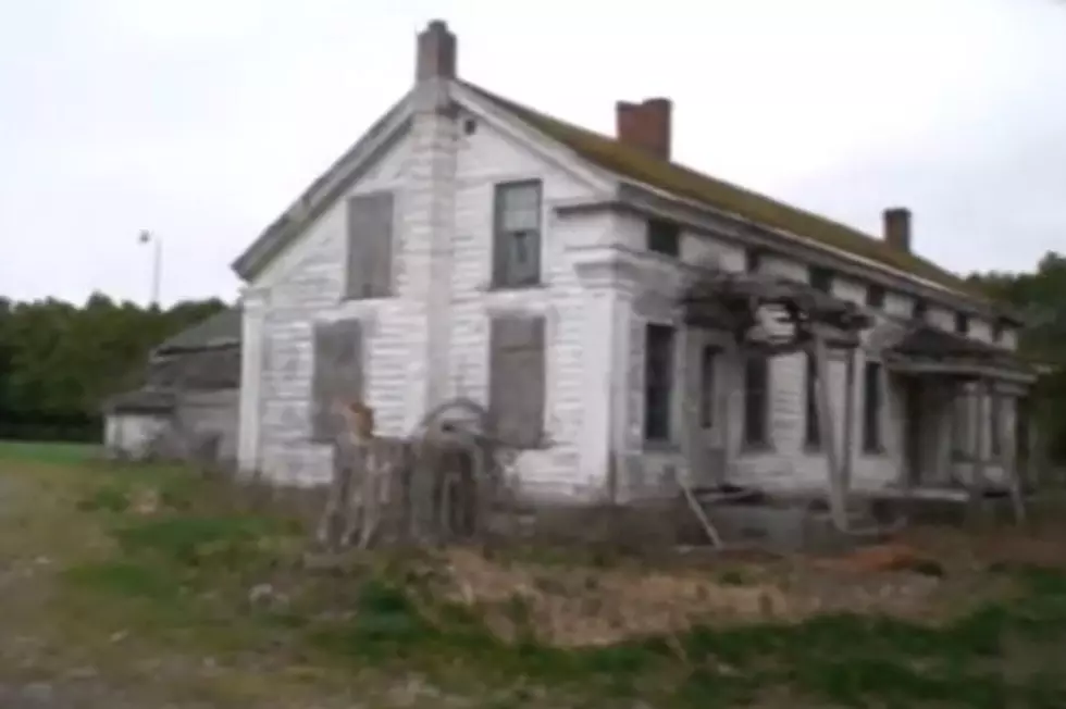 Abandoned 19th Century Farmhouse in Saratoga, Wanna See Inside?