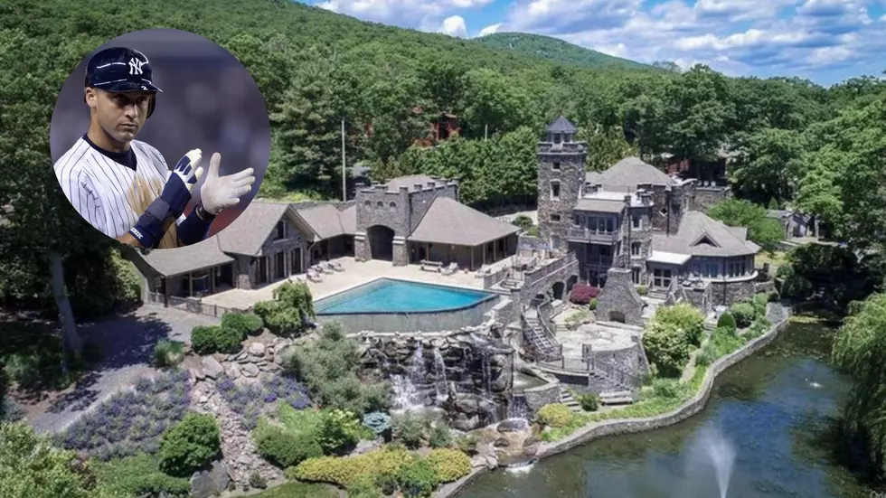 Derek Jeter&#8217;s NY Castle To Be Auctioned! Want to Buy the House Jeter Built?