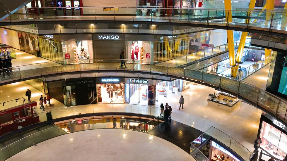 Popular Retail Brand With 50 New York Locations Files For Bankruptcy