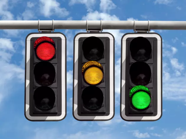 [POLL] How Do You Feel About Yellow Flashing Left Turn Arrows?