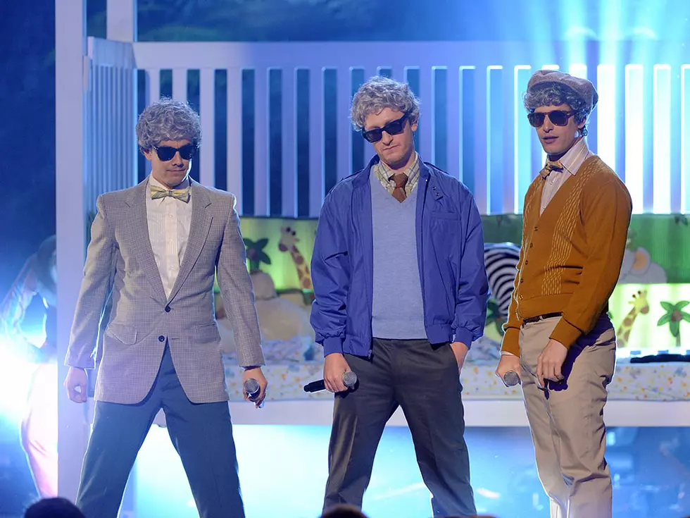 Judd Apatow to Produce a Lonely Island Movie