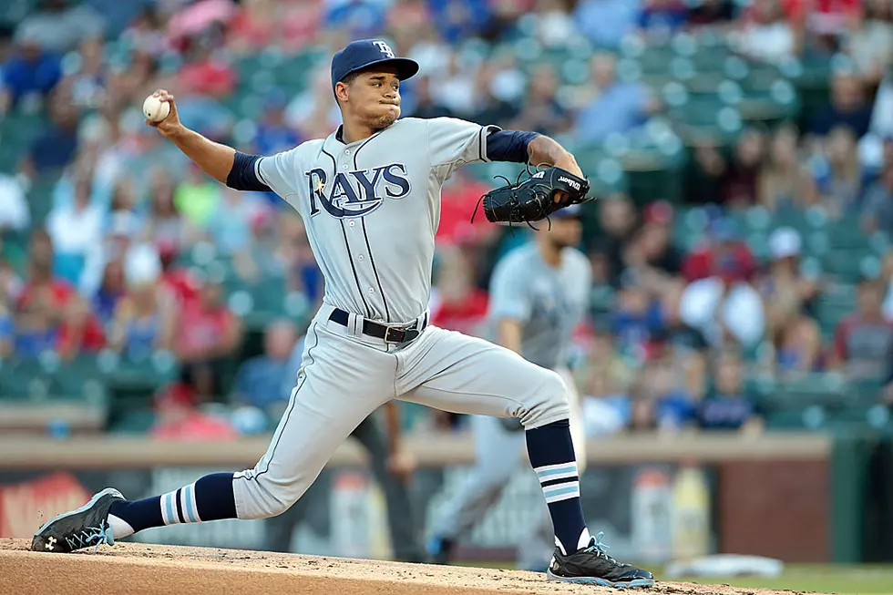 Rays Pitcher Chris Archer Shares an Unusual Kiss With a Fan