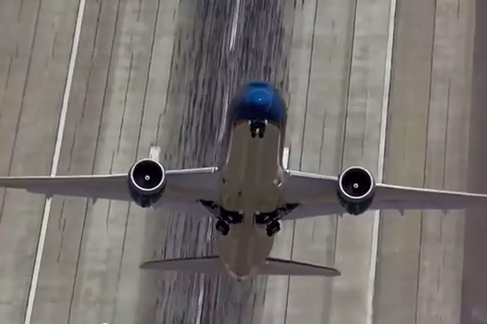 Plane’s Vertical Takeoff Will Blow You (Up, Up and) Away