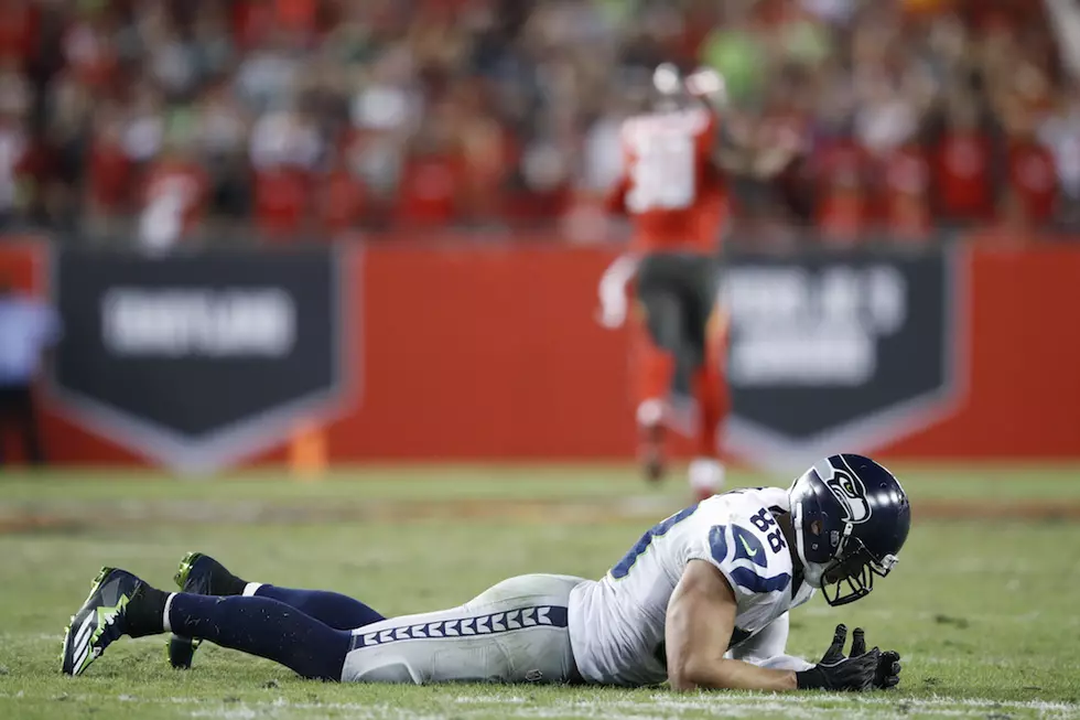 NFL Week 12 Recap — Maybe the Seahawks Aren’t That Good & Other Things We Learned