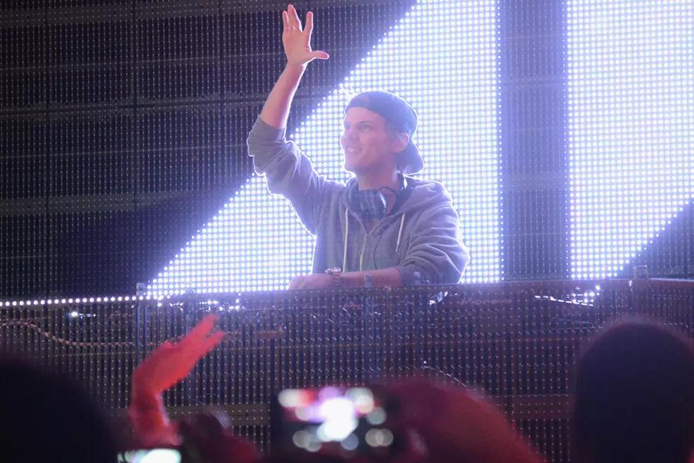 Avicii Releases Interactive Video for 'Waiting For Love'