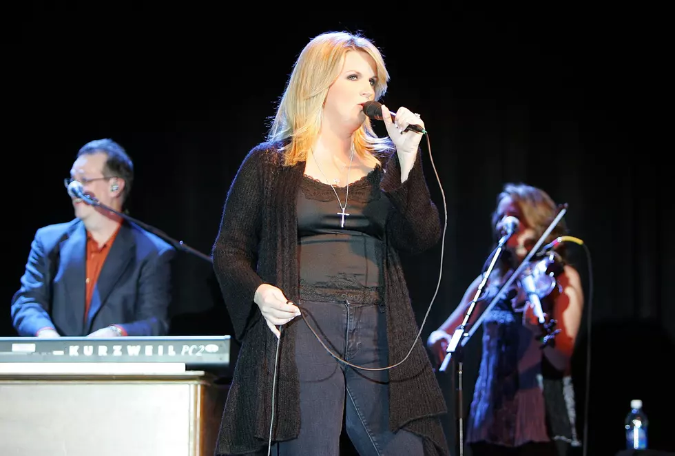 Trisha Yearwood Movie Hit, Uncle Kracker Born – Today In Country History