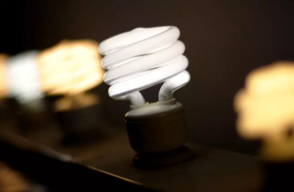 Don’t Throw Out Your Incandescent Light Bulbs – They Will Not Be Banned