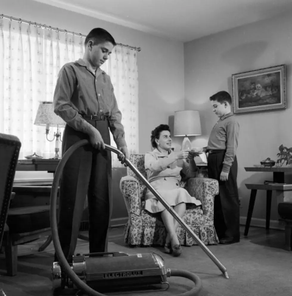 Who Does the Most Housework at Your House?