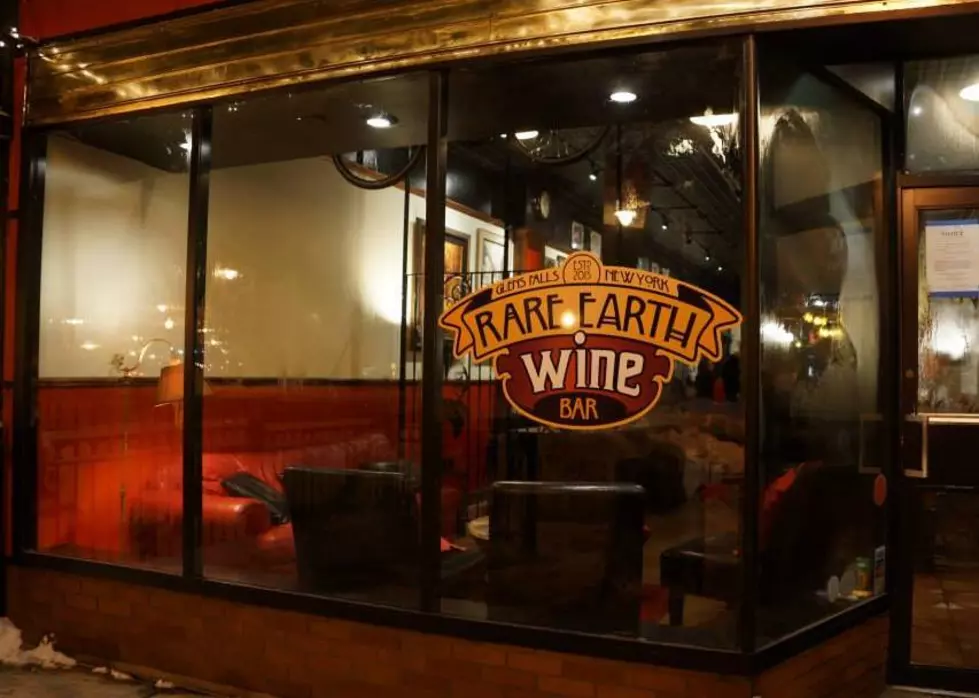 New Area Restaurant/Wine Bar Has A &#8220;NO TIPPING&#8221; Policy &#8211; Is This Something You Would Like To See More?