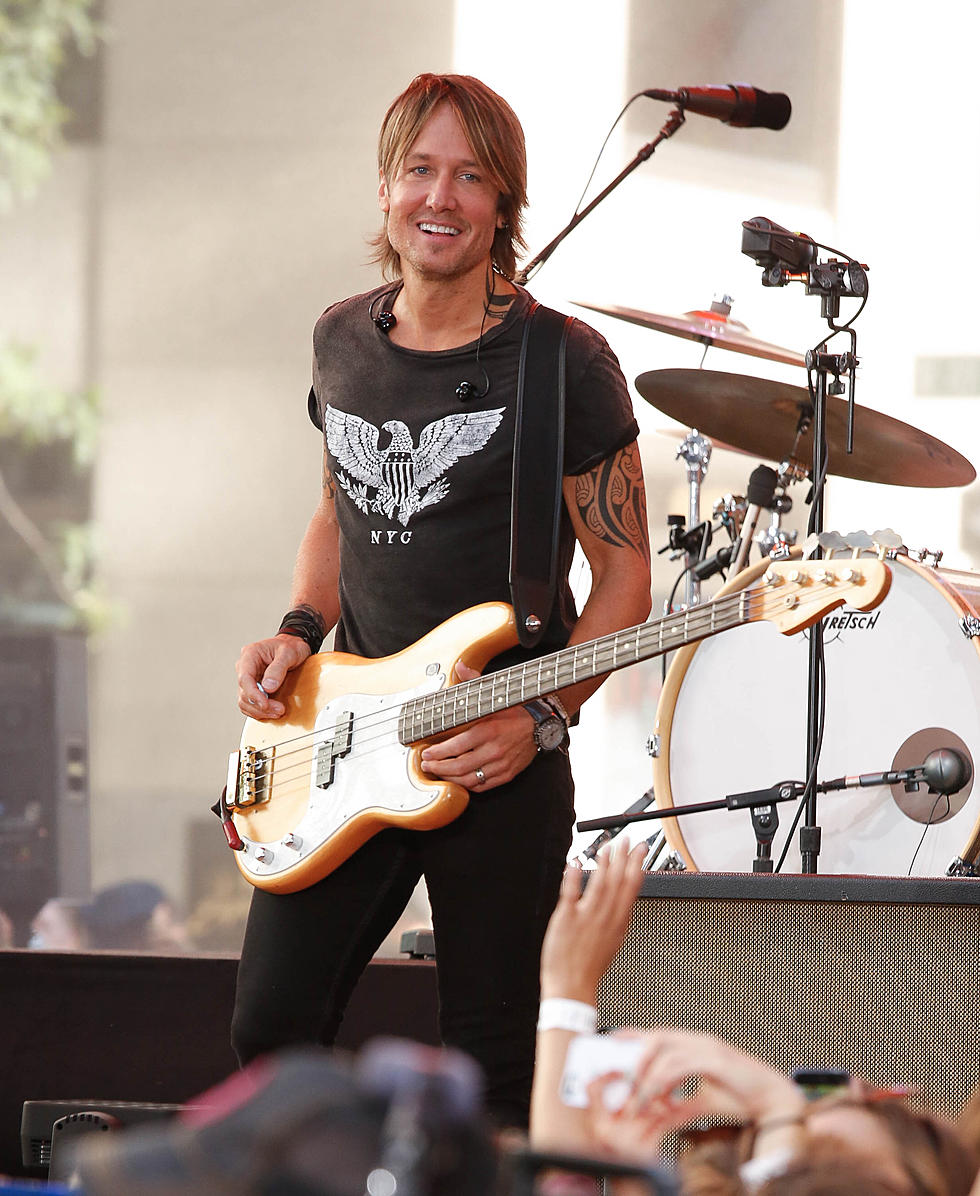 Keith Urban Surprises Fan With Guitar At The ‘Today’ Show [VIDEO]