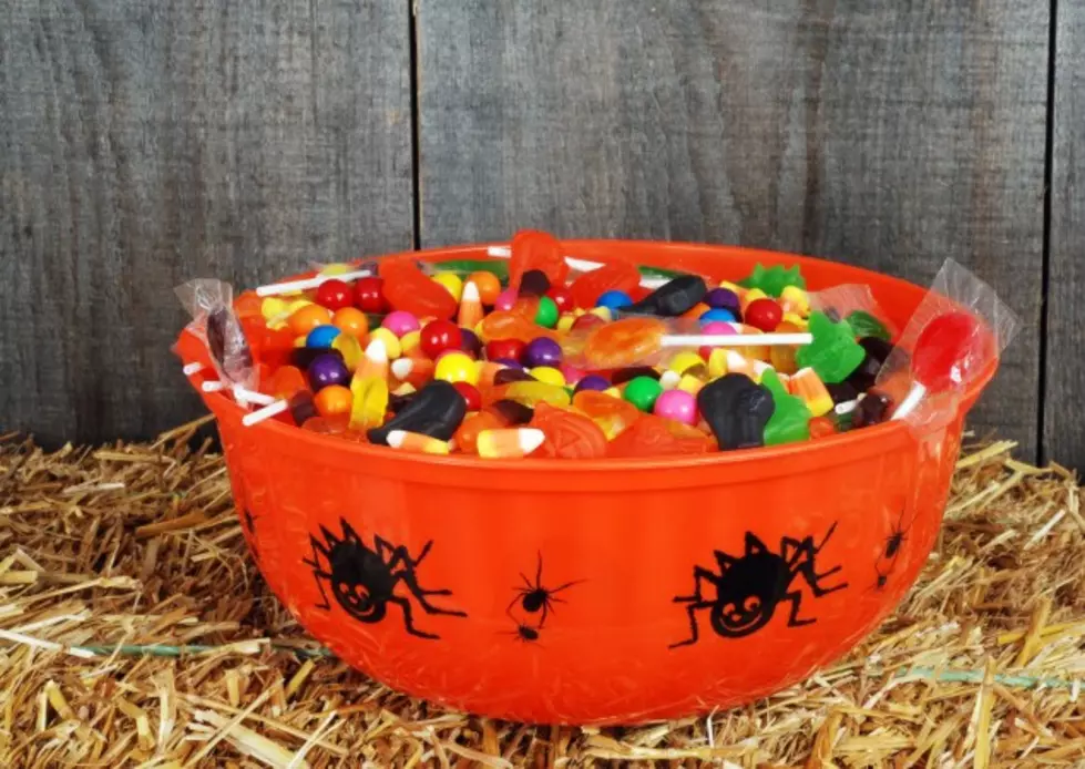 Strangers Poisoning Kids’ Halloween Candy Is a Myth