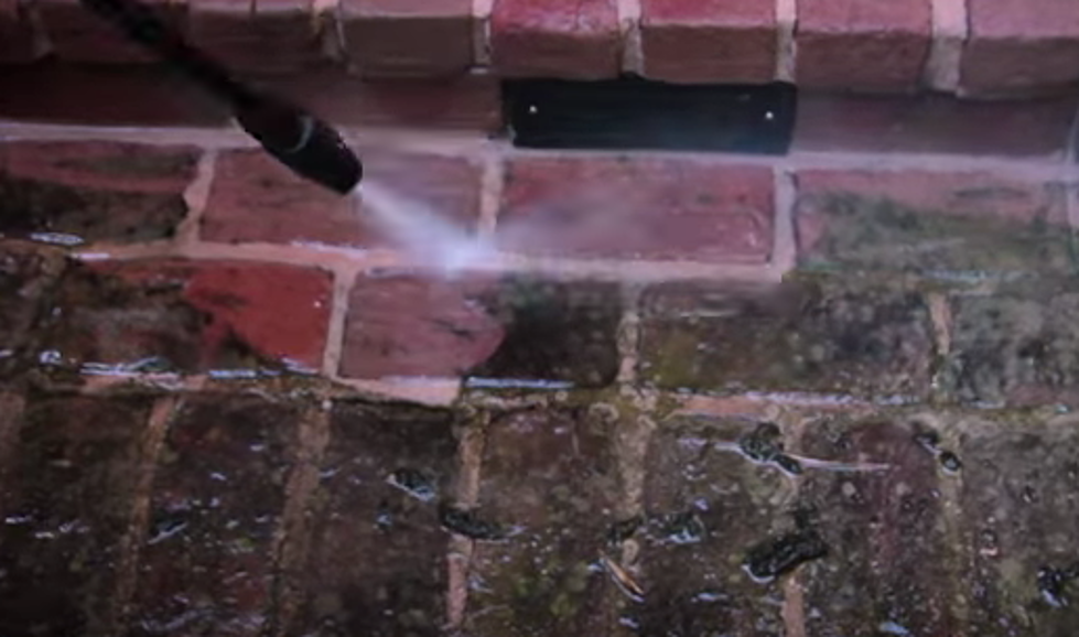 Pressure Washing Porn is a Thing… and it’s Not Dirty… It’s Actually Really Clean [Watch]