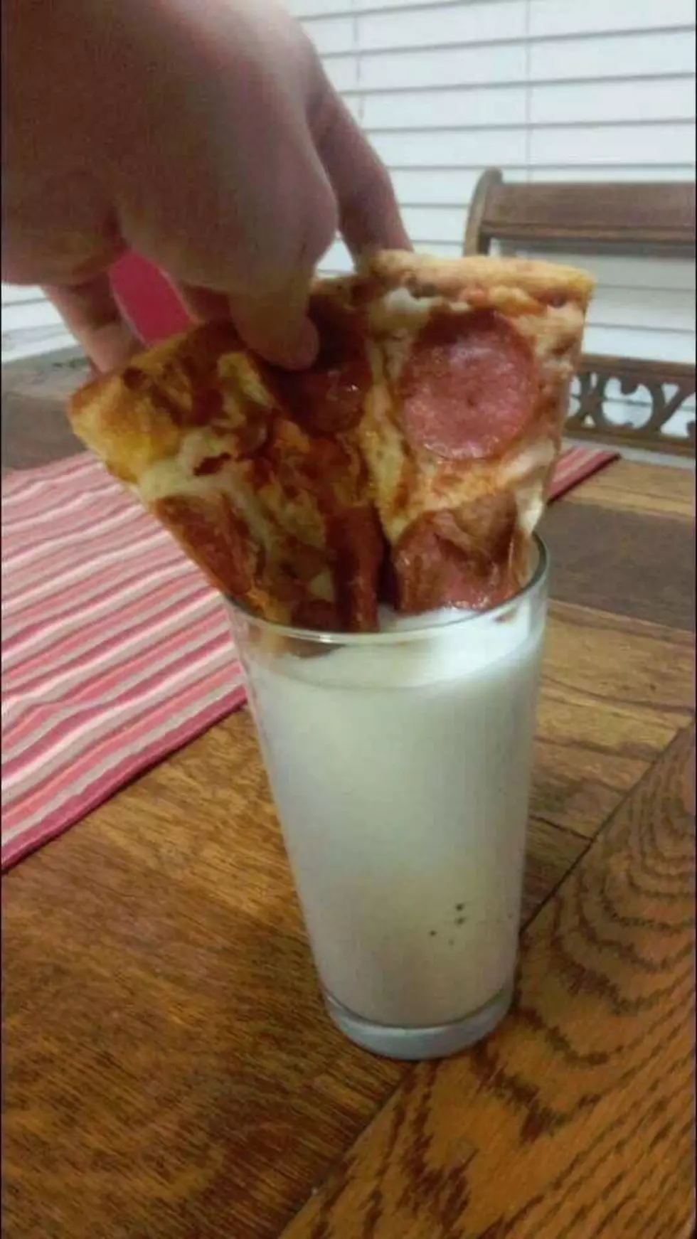 Pizza and Milk- What Is the Internet Doing?