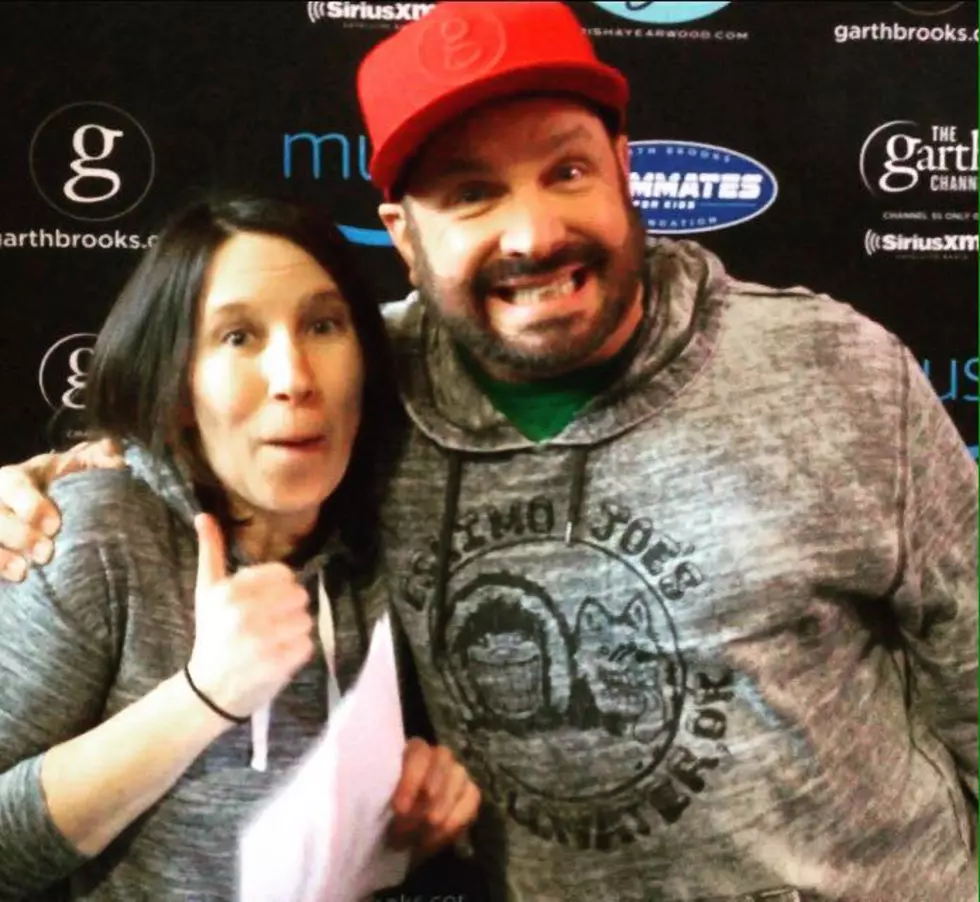 Garth Brooks Gets Emotional About Trisha during Country In 60 [VIDEO]