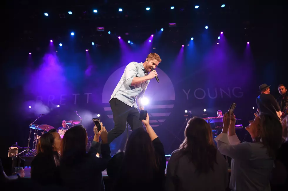 Win a Brett Young Soundcheck Party on Win on the App Weekend