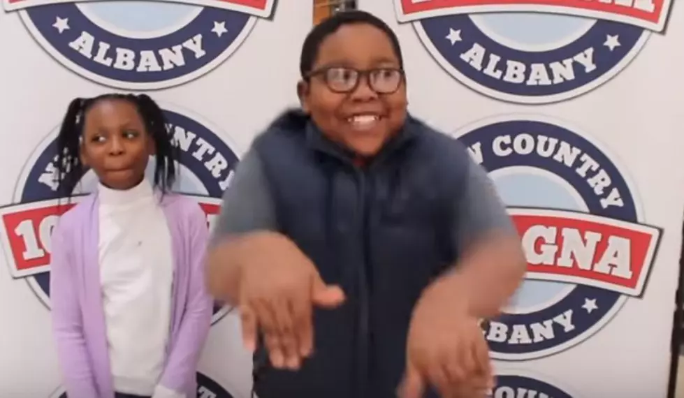 Watch Troy Kids Show Off Dance Moves During &#8216;Shop W A Cop&#8217;