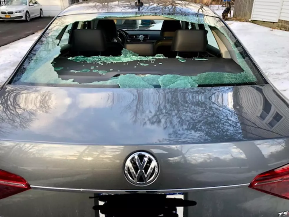 High Winds Causing Rear Windshield Explosions (PIC)