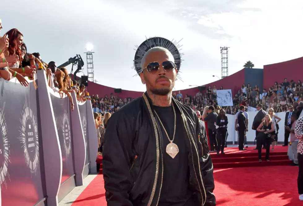 Chris Brown Thinks “Ebola Epidemic Is A Form Of Population Control”