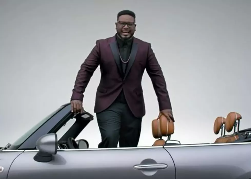 T-Pain Defies Hip-Hop Labels in Mini Car’s 2016 Super Bowl Commercial