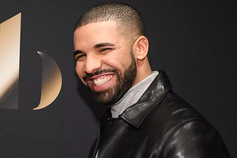 Drake Wins Top Rap Artist at 2016 Billboard Music Awards