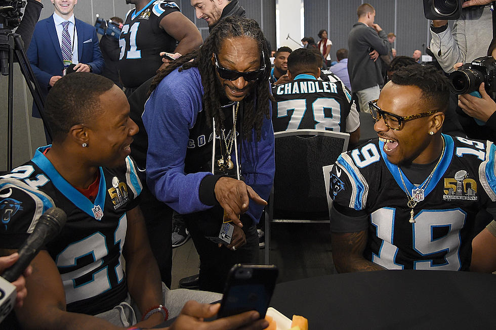Snoop Dogg Blasts NFL for Letting Players Own Guns But Not Smoke Weed