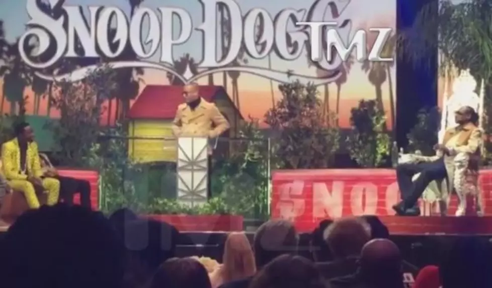 Watch a Preview of Snoop Dogg’s Comedy Roast Featuring French Montana, T.I. and More
