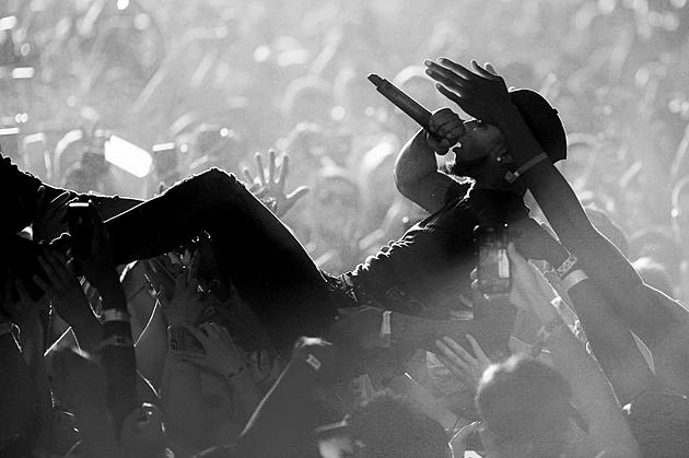 Tory Lanez Performs &#8220;Diego&#8221; While Crowd Surfing at 2017 Coachella