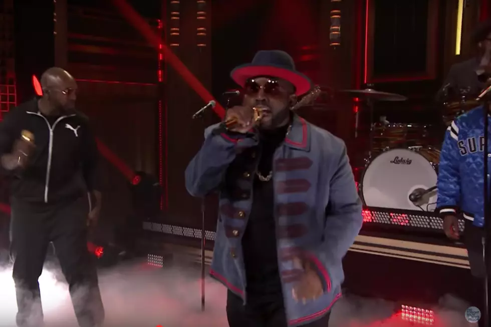 Big Boi Performs 'Mic Jack' With The Roots on 'The Tonight Show'