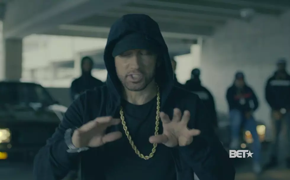 Eminem Disses Donald Trump for 2017 BET Hip Hop Awards Freestyle
